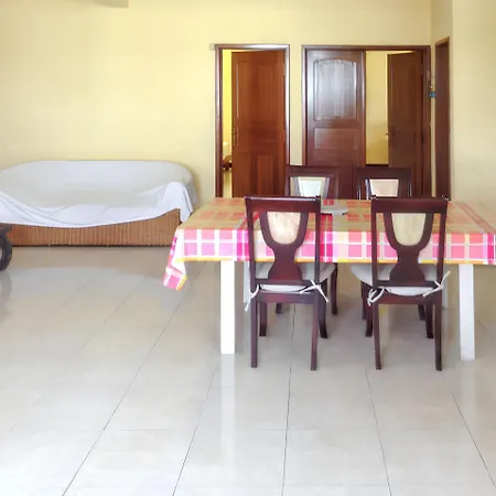 Elegant Apartment In Trou Aux Biches / 125 M² / Mountain View